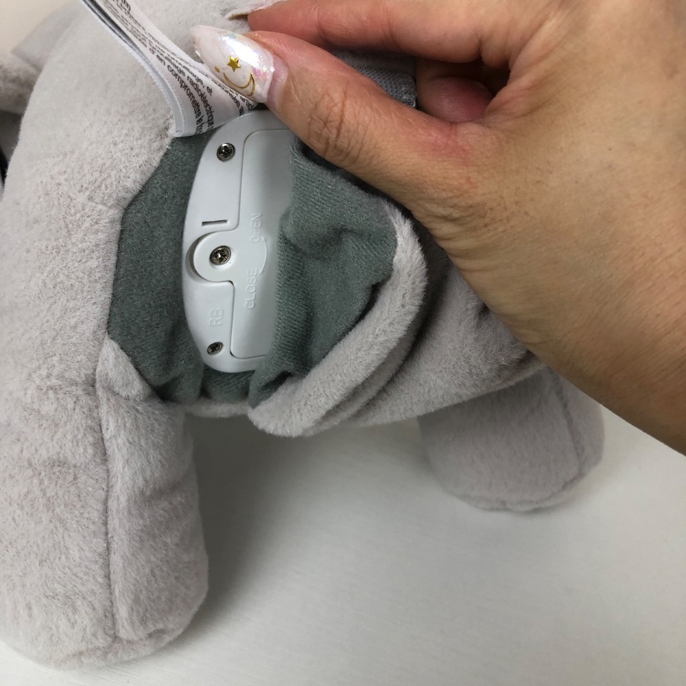 NWT Baby GUND Animated Flappy the Elephant Plush, Singing Stuffed Animal Baby - Picture 9 of 9
